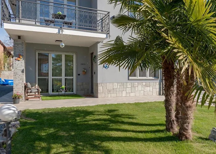 Lore Sole Apartman *